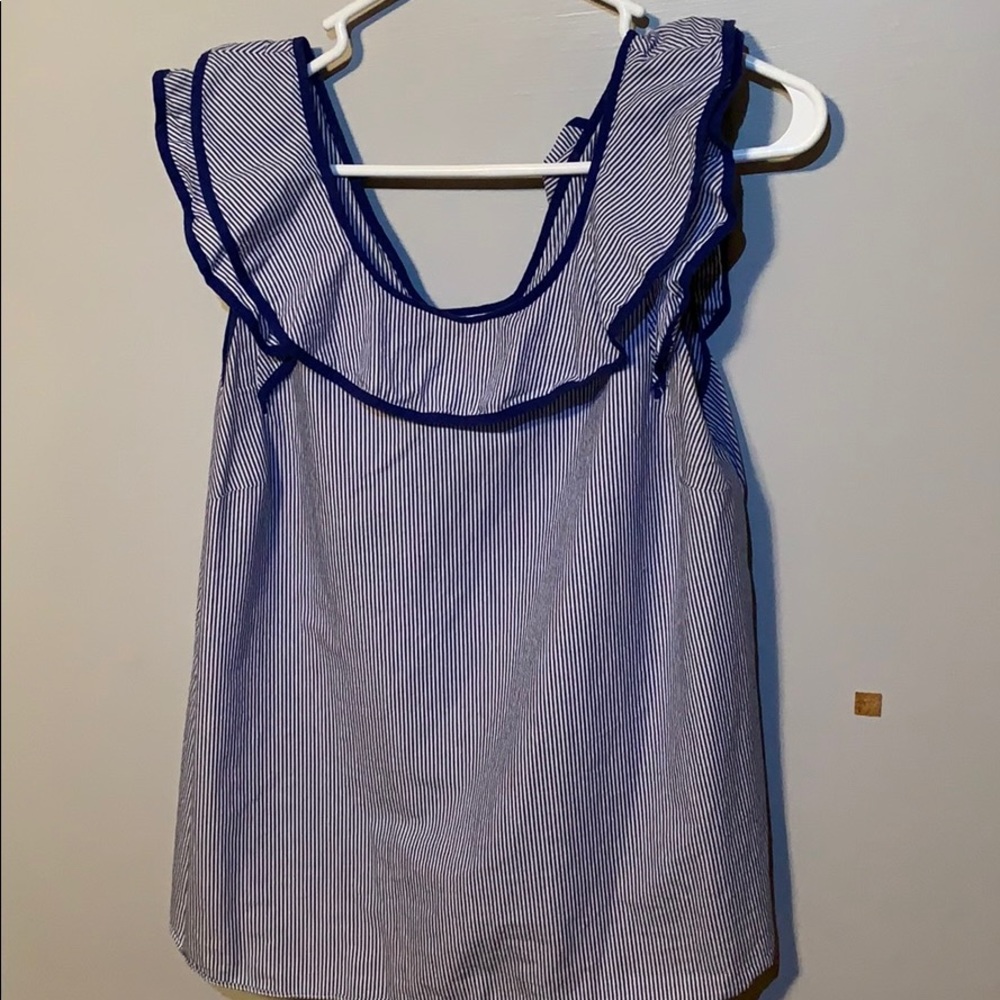 Crown and Ivy Ruffle Tank